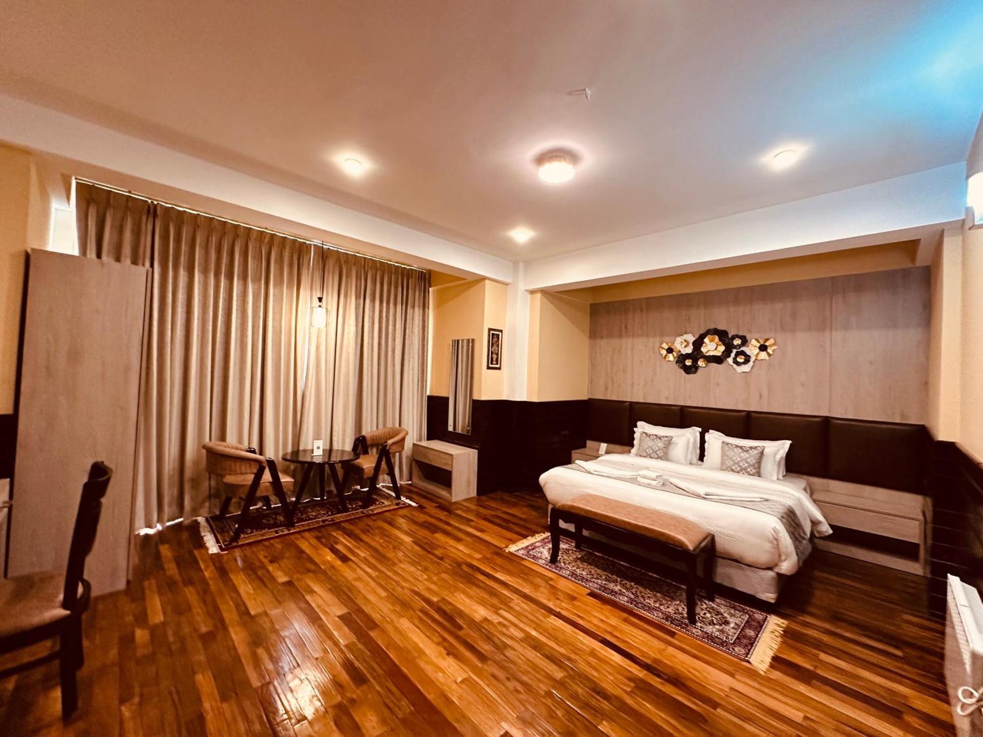 Silver Cloud Hotel Paro Εξωτερικό φωτογραφία